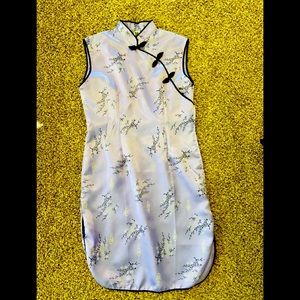 Traditional Asian Silk Dress 🦋